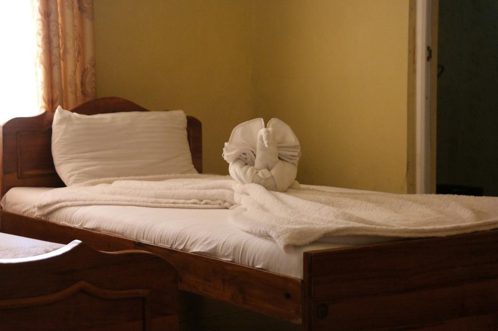 Vilmic Lake Inn & Holiday Bungalow Νουβάρα Ελίγια Εξωτερικό φωτογραφία